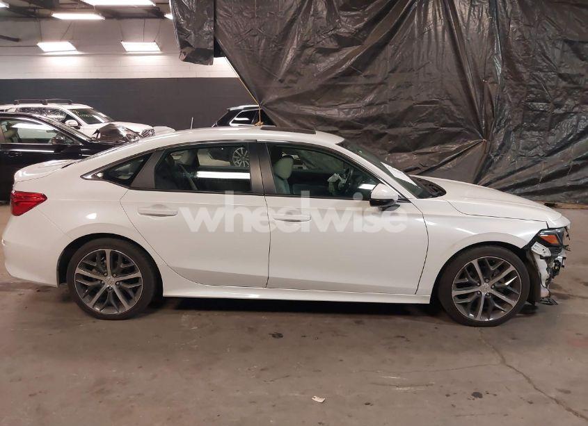 Photo 13 of 2023 Honda Civic TOURING (VIN 2HGFE1F93PH319150)