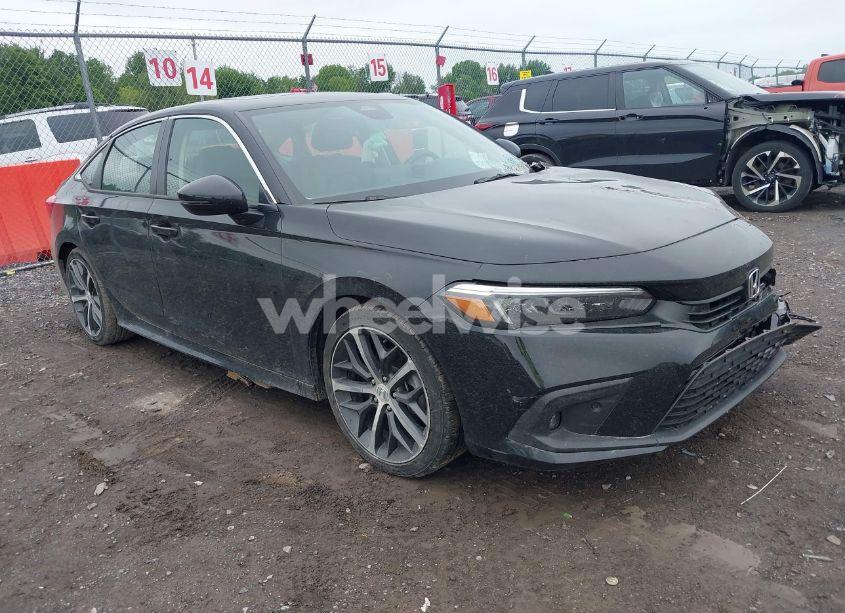 2024 Honda Civic TOURING (VIN 2HGFE1F93RH310841) main photo