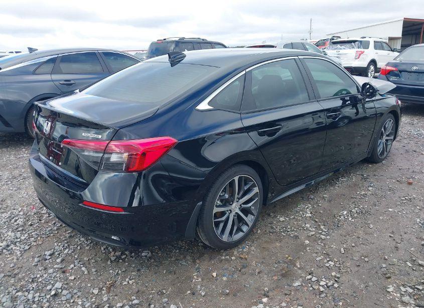 Photo 4 of 2024 Honda Civic TOURING (VIN 2HGFE1F93RH315652)