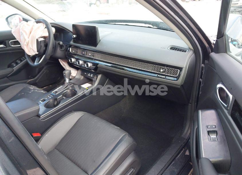 Photo 5 of 2024 Honda Civic TOURING (VIN 2HGFE1F93RH340101)