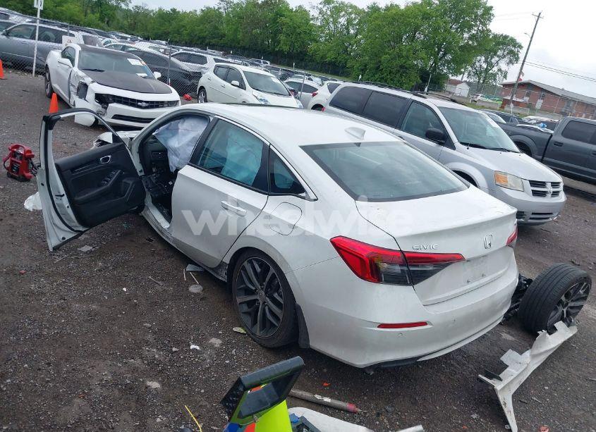 Photo 3 of 2024 Honda Civic TOURING (VIN 2HGFE1F93RH341247)