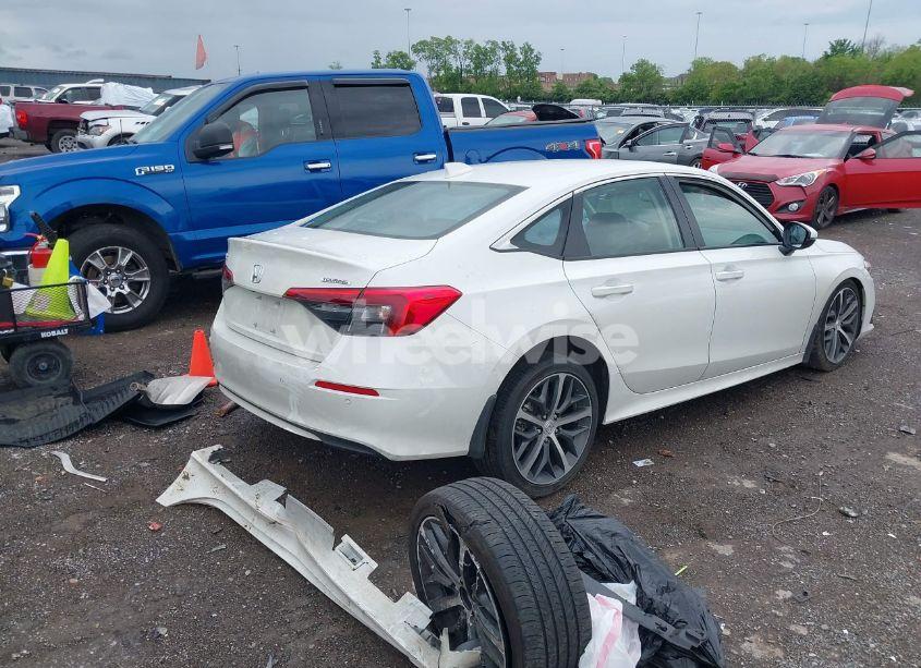 Photo 4 of 2024 Honda Civic TOURING (VIN 2HGFE1F93RH341247)