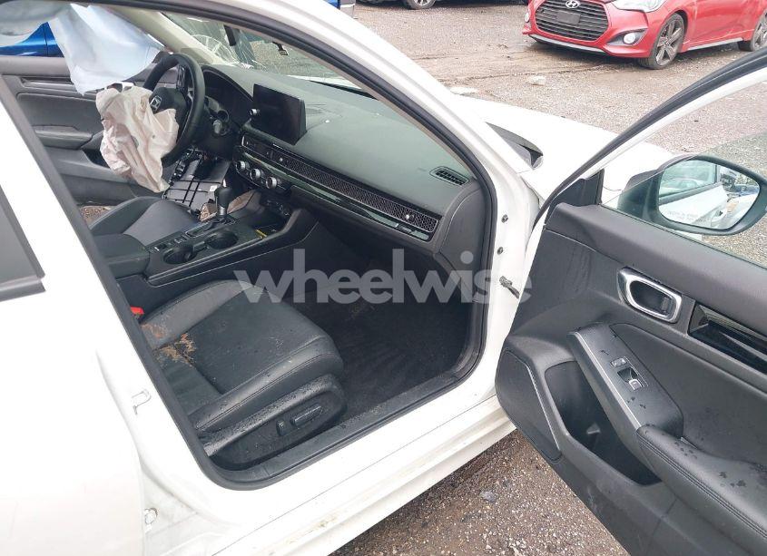 Photo 5 of 2024 Honda Civic TOURING (VIN 2HGFE1F93RH341247)