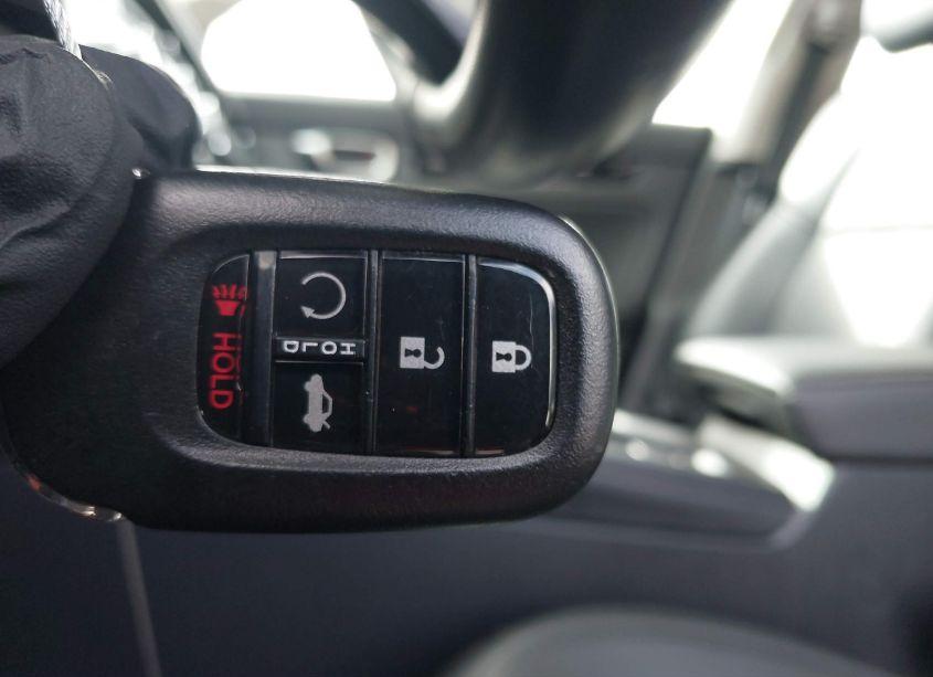 Photo 11 of 2022 Honda Civic TOURING (VIN 2HGFE1F94NH302693)