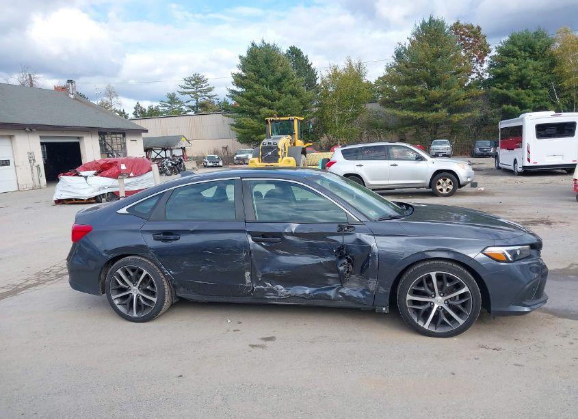 Photo 13 of 2022 Honda Civic TOURING (VIN 2HGFE1F94NH302693)