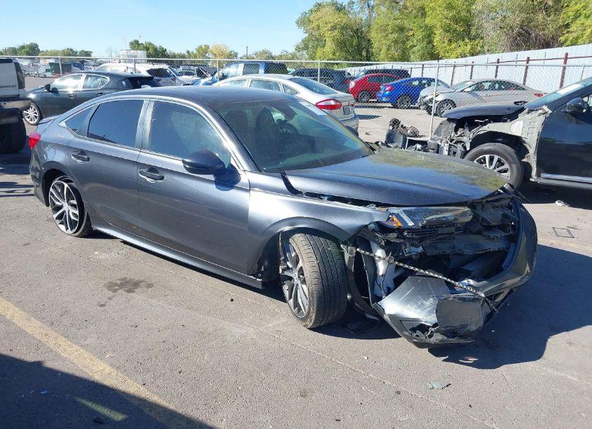 2022 Honda Civic TOURING (VIN 2HGFE1F94NH322832) main photo