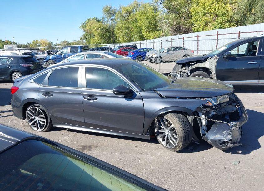 Photo 13 of 2022 Honda Civic TOURING (VIN 2HGFE1F94NH322832)