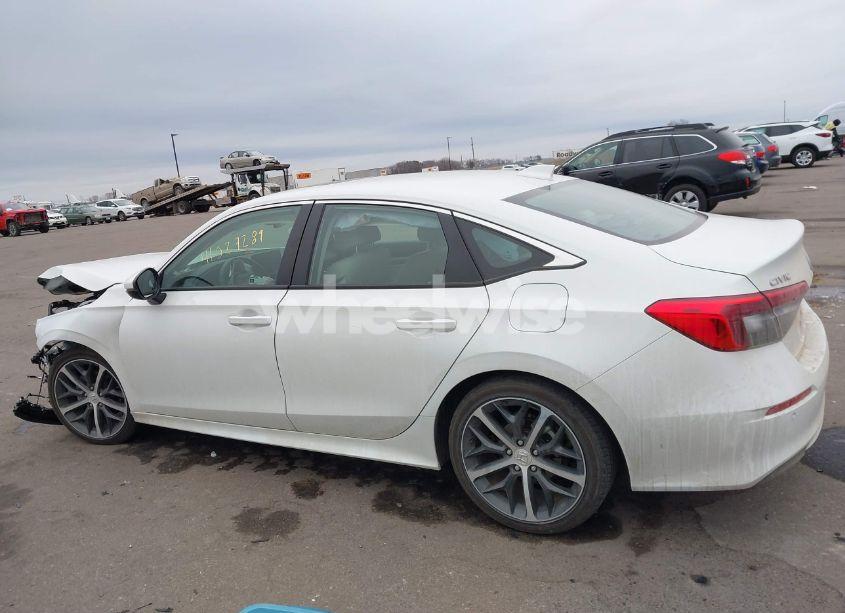 Photo 14 of 2024 Honda Civic TOURING (VIN 2HGFE1F94RH306104)