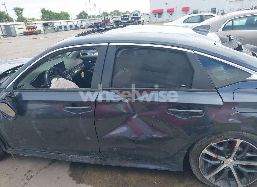 Photo 14 of 2024 Honda Civic TOURING (VIN 2HGFE1F94RH317085)