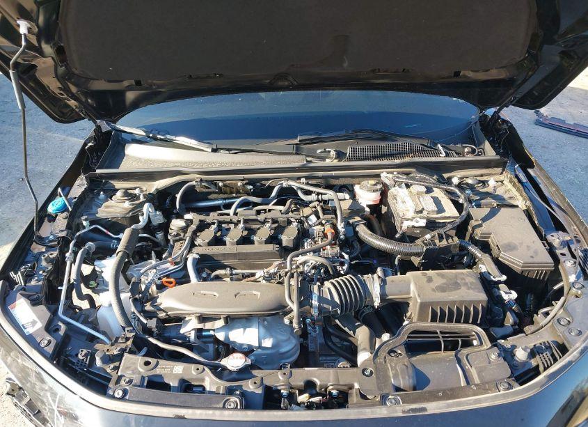 Photo 10 of 2024 Honda Civic TOURING (VIN 2HGFE1F94RH325610)