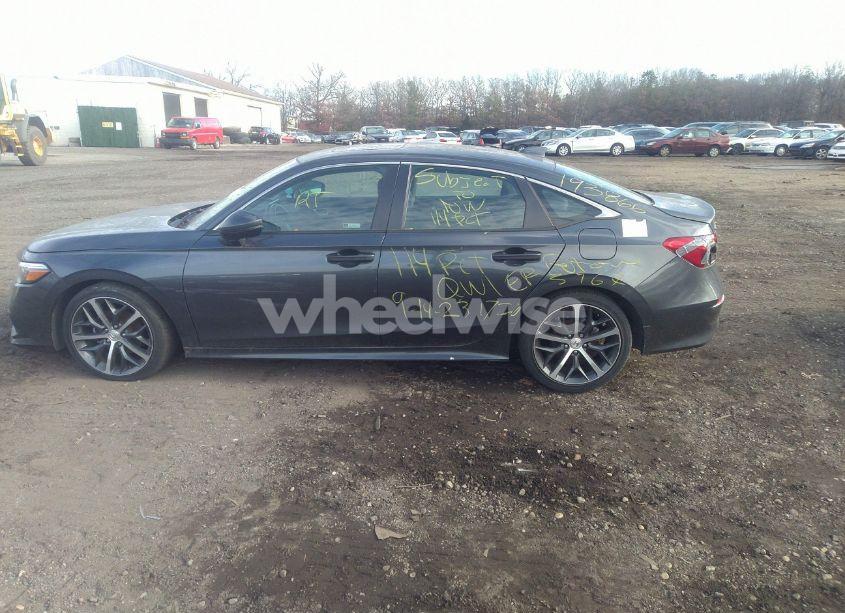 Photo 13 of 2022 Honda Civic TOURING (VIN 2HGFE1F95NH306297)