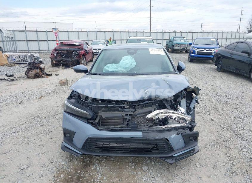 Photo 13 of 2023 Honda Civic TOURING (VIN 2HGFE1F95PH325015)