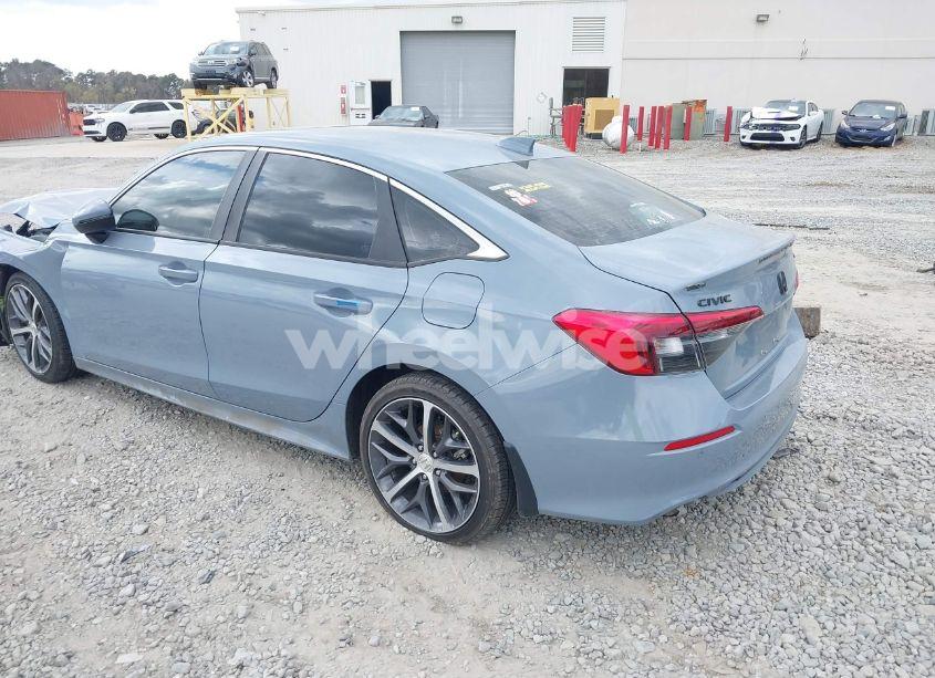 Photo 3 of 2023 Honda Civic TOURING (VIN 2HGFE1F95PH325015)