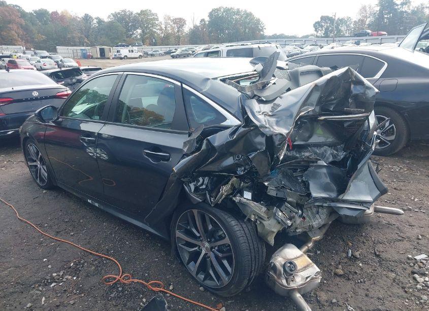 Photo 3 of 2024 Honda Civic TOURING (VIN 2HGFE1F95RH303275)