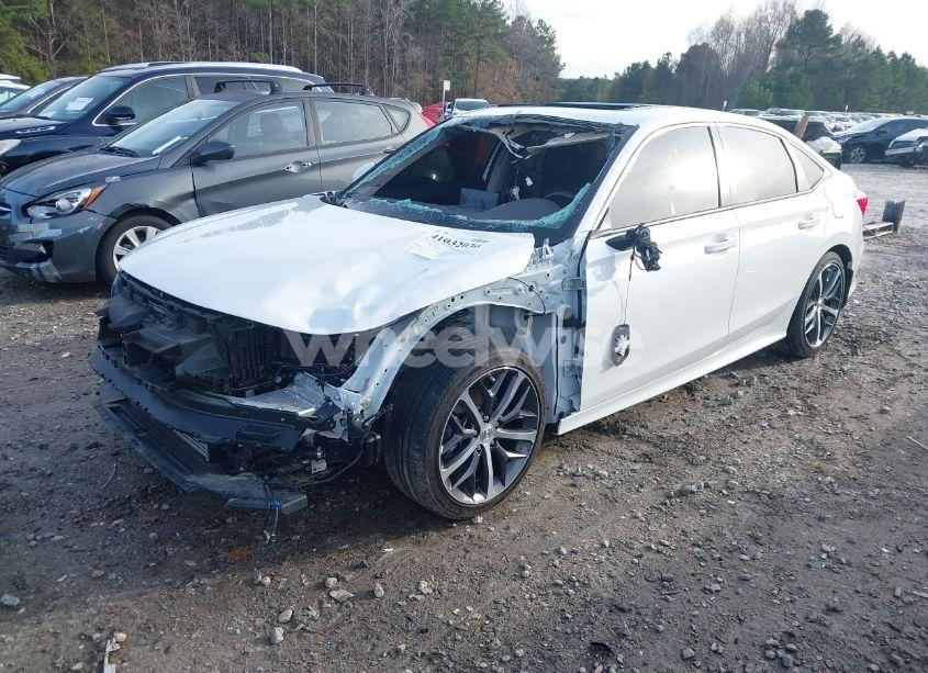 Photo 2 of 2024 Honda Civic TOURING (VIN 2HGFE1F95RH317726)