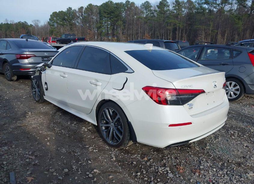 Photo 3 of 2024 Honda Civic TOURING (VIN 2HGFE1F95RH317726)