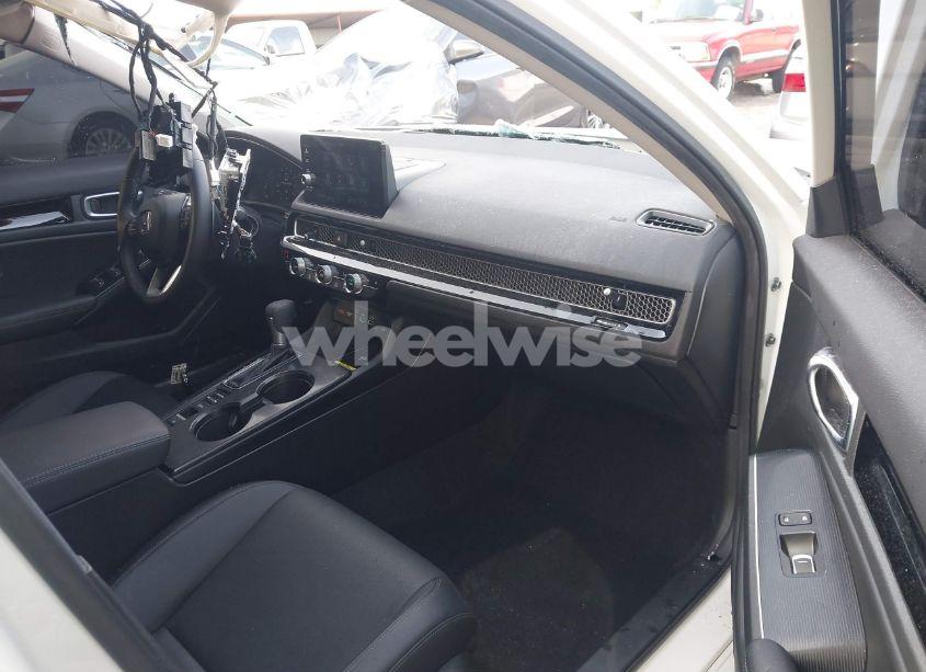 Photo 5 of 2024 Honda Civic TOURING (VIN 2HGFE1F95RH317726)