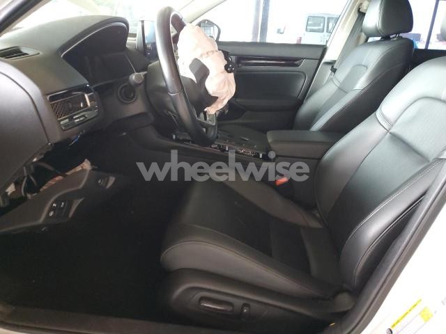 Photo 2 of 2022 HONDA CIVIC TOURING (VIN 2HGFE1F97NH300436)