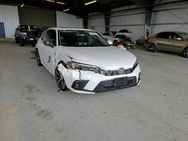 Photo 8 of 2022 HONDA CIVIC TOURING (VIN 2HGFE1F97NH300436)