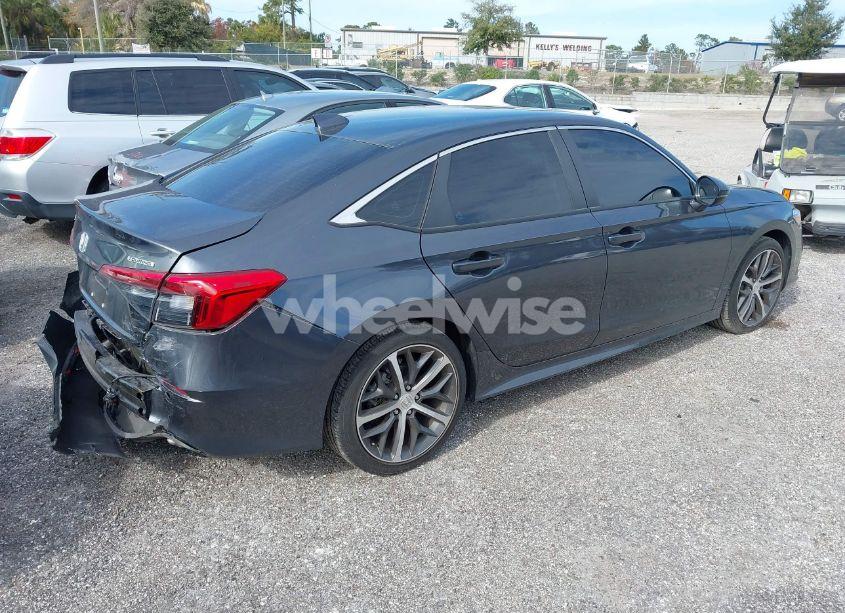 Photo 4 of 2022 Honda Civic TOURING (VIN 2HGFE1F97NH306219)