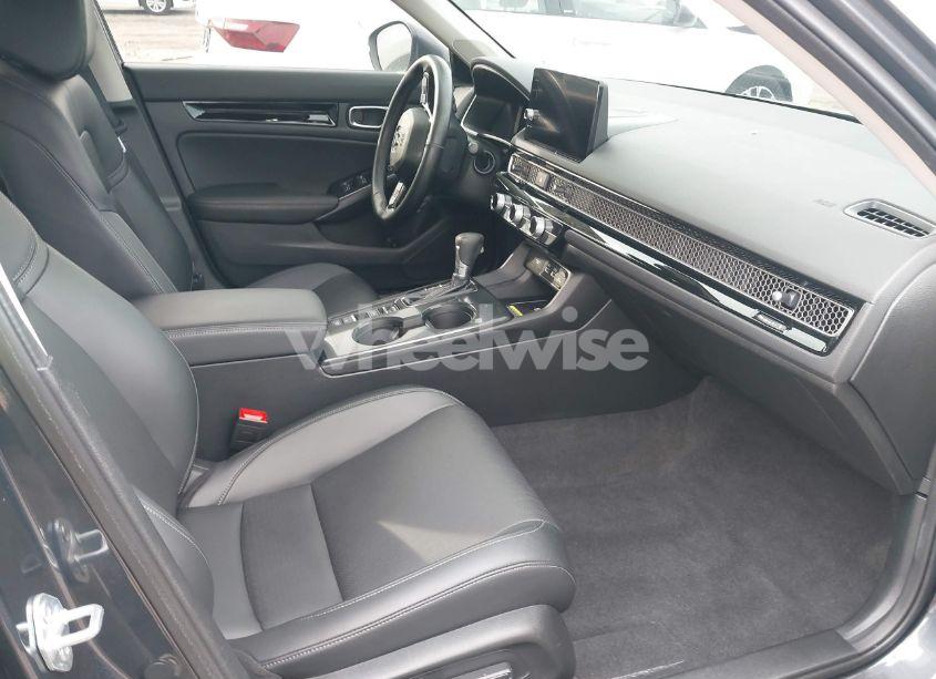 Photo 5 of 2022 Honda Civic TOURING (VIN 2HGFE1F97NH306219)