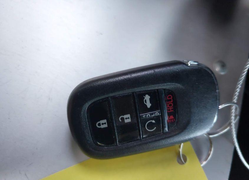 Photo 11 of 2022 Honda Civic TOURING (VIN 2HGFE1F97NH306544)