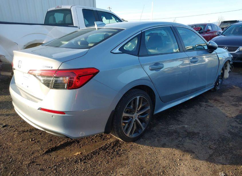 Photo 4 of 2022 Honda Civic TOURING (VIN 2HGFE1F97NH306544)