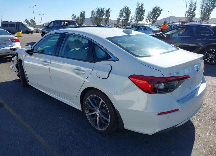 Photo 3 of 2024 Honda Civic TOURING (VIN 2HGFE1F97RH324189)