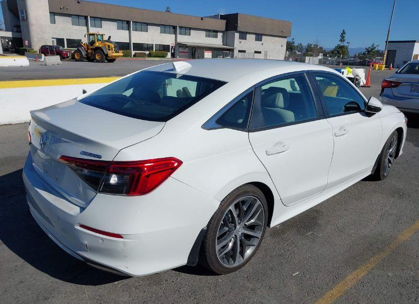 Photo 4 of 2024 Honda Civic TOURING (VIN 2HGFE1F97RH324189)