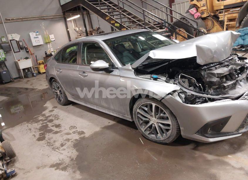 Photo 13 of 2024 Honda Civic TOURING (VIN 2HGFE1F97RH329599)