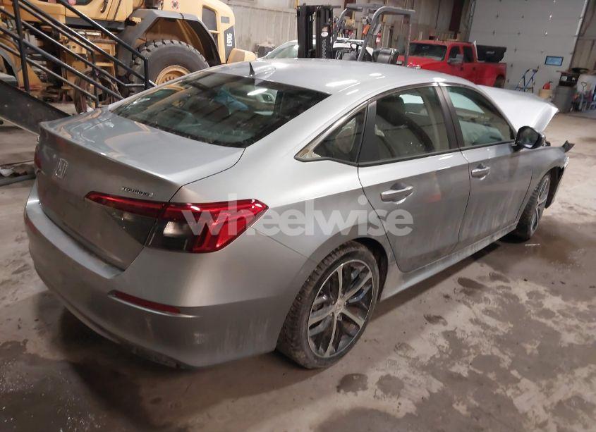 Photo 4 of 2024 Honda Civic TOURING (VIN 2HGFE1F97RH329599)