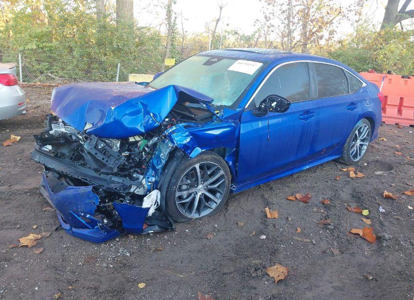 Photo 2 of 2024 Honda Civic TOURING (VIN 2HGFE1F97RH340666)