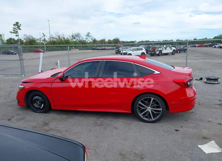 Photo 15 of 2022 Honda Civic TOURING (VIN 2HGFE1F98NH305984)