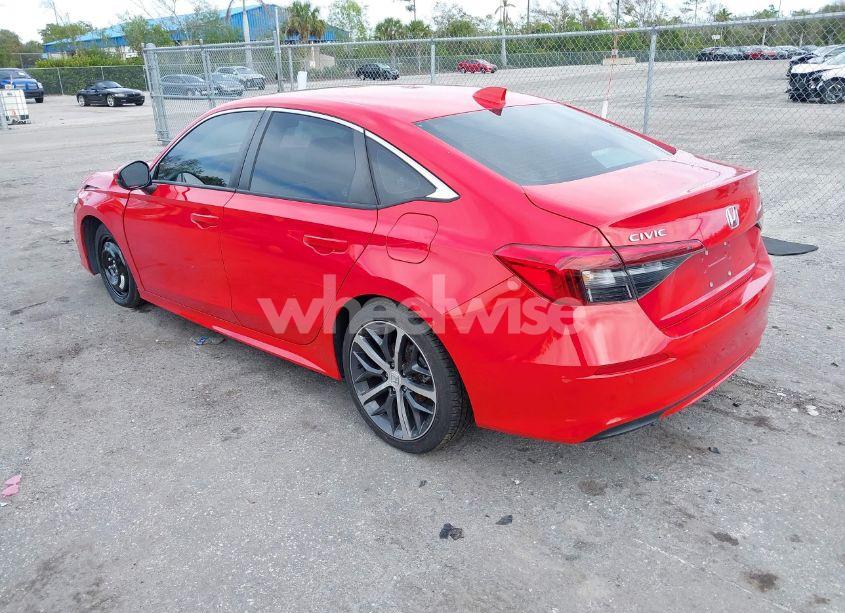 Photo 3 of 2022 Honda Civic TOURING (VIN 2HGFE1F98NH305984)