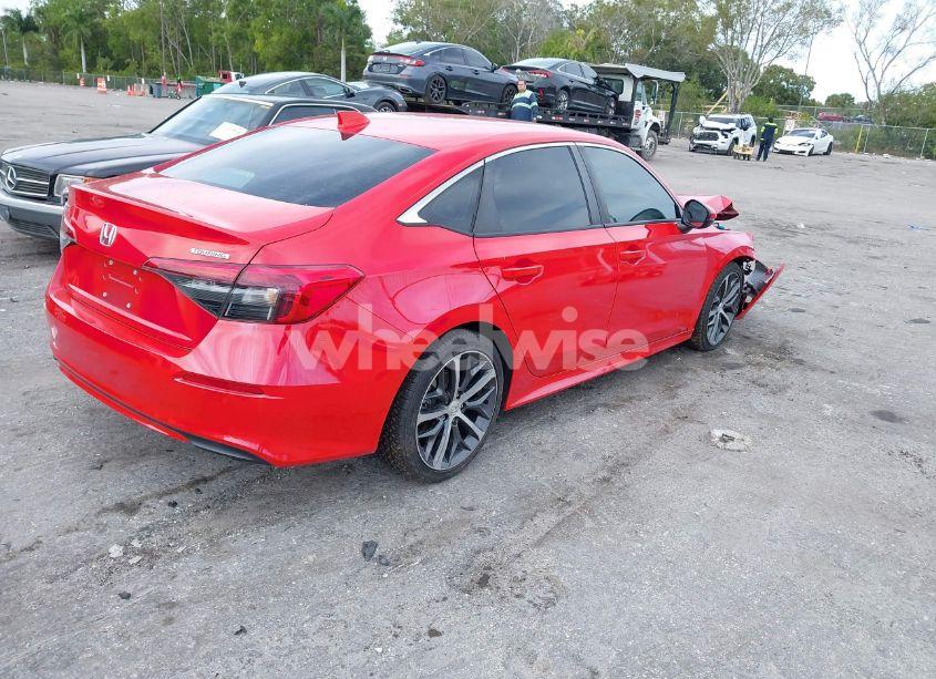 Photo 4 of 2022 Honda Civic TOURING (VIN 2HGFE1F98NH305984)