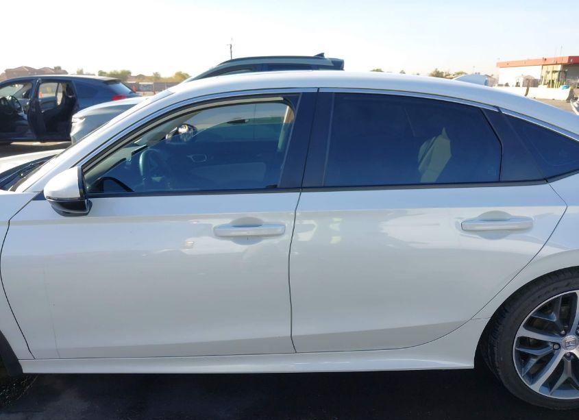 Photo 14 of 2023 Honda Civic TOURING (VIN 2HGFE1F98PH302697)