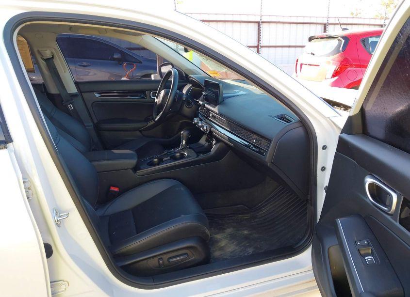 Photo 5 of 2023 Honda Civic TOURING (VIN 2HGFE1F98PH314493)