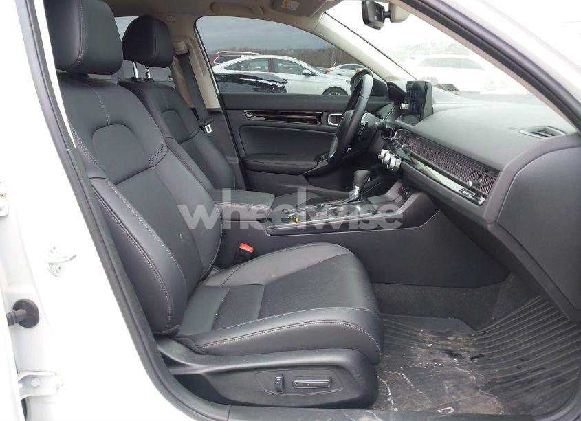 Photo 5 of 2023 Honda Civic TOURING (VIN 2HGFE1F98PH324361)