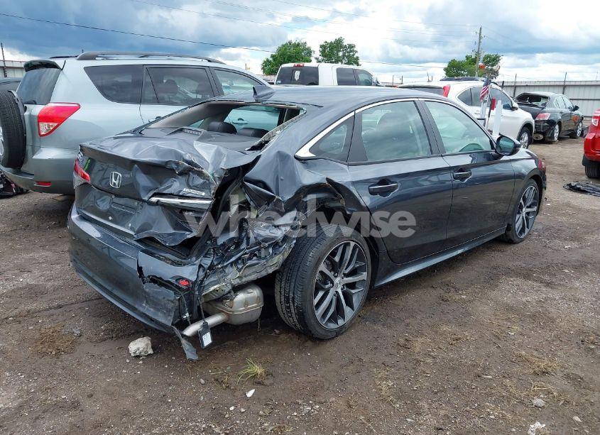 Photo 4 of 2024 Honda Civic TOURING (VIN 2HGFE1F98RH304906)