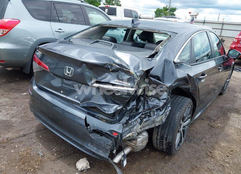 Photo 6 of 2024 Honda Civic TOURING (VIN 2HGFE1F98RH304906)