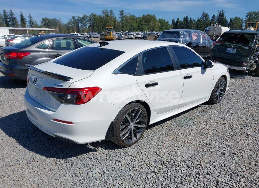 Photo 4 of 2024 Honda Civic TOURING (VIN 2HGFE1F98RH339977)