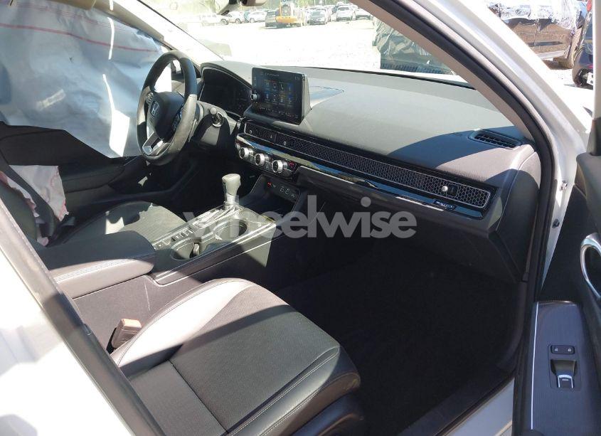 Photo 5 of 2024 Honda Civic TOURING (VIN 2HGFE1F98RH339977)