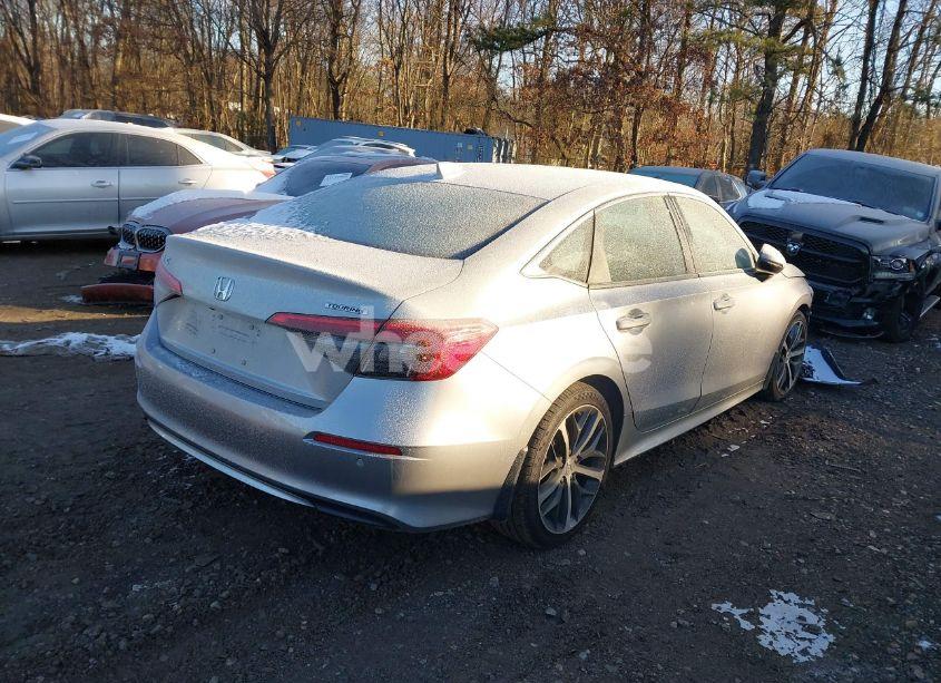 Photo 4 of 2022 Honda Civic TOURING (VIN 2HGFE1F99NH300034)