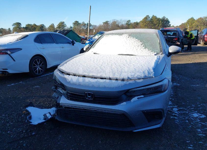 Photo 6 of 2022 Honda Civic TOURING (VIN 2HGFE1F99NH300034)