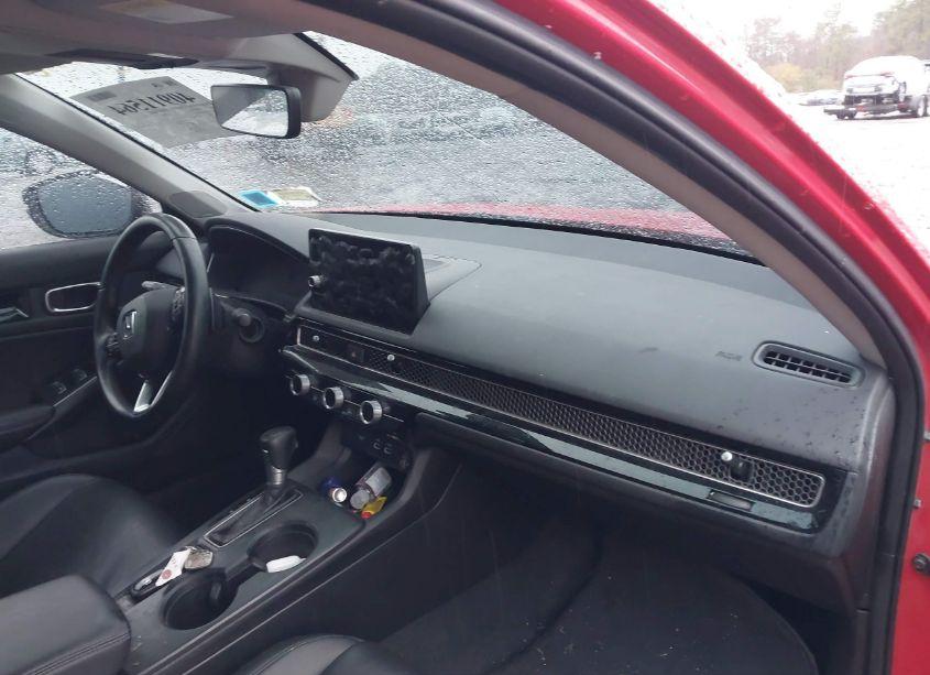 Photo 5 of 2022 Honda Civic TOURING (VIN 2HGFE1F99NH305721)