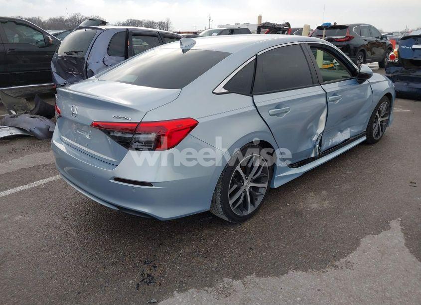 Photo 4 of 2022 Honda Civic TOURING (VIN 2HGFE1F99NH306559)