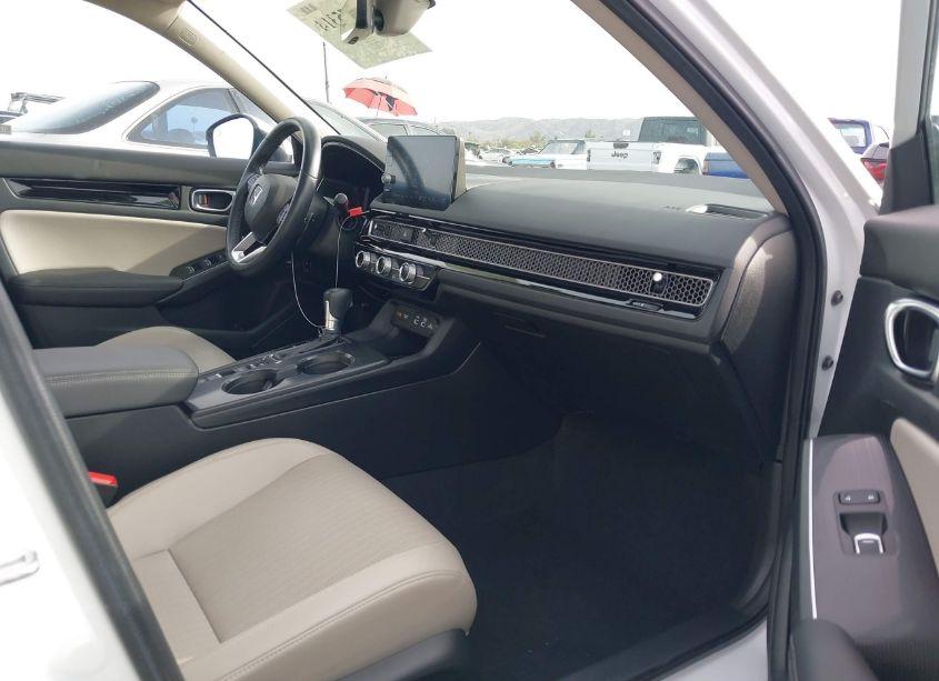 Photo 5 of 2022 Honda Civic TOURING (VIN 2HGFE1F99NH311227)