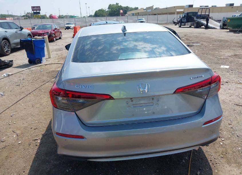 Photo 16 of 2022 Honda Civic TOURING (VIN 2HGFE1F99NH320039)