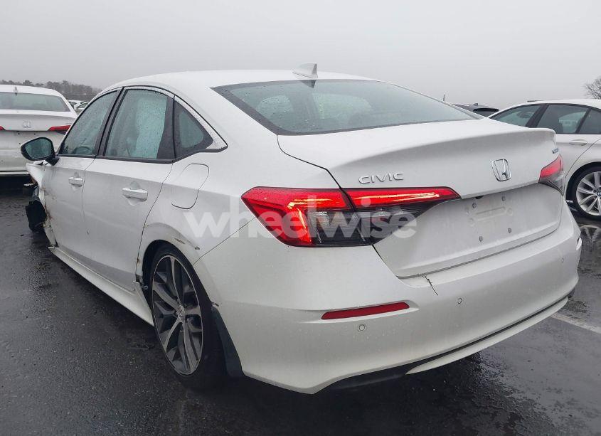 Photo 3 of 2023 Honda Civic TOURING (VIN 2HGFE1F99PH304734)