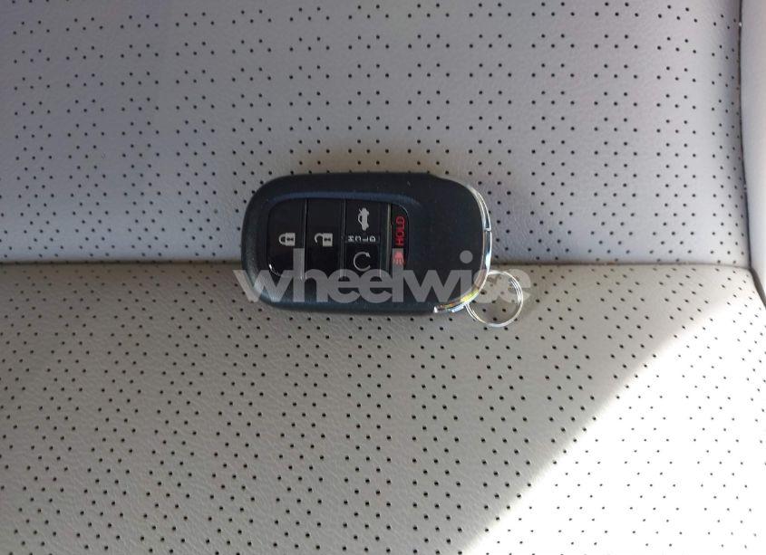 Photo 11 of 2024 Honda Civic TOURING (VIN 2HGFE1F99RH308558)